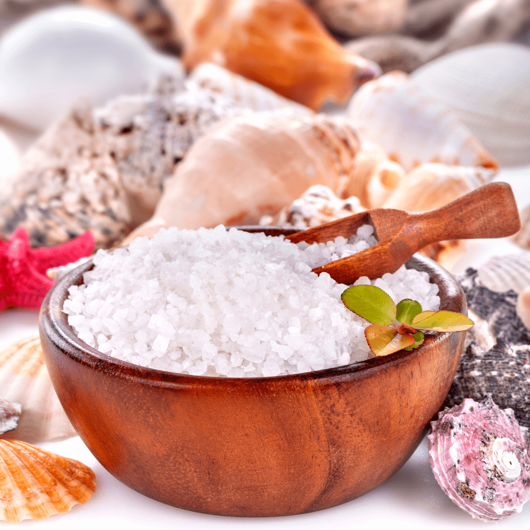 Natural Luxury Bath Salt for Colds & Flu: Eucalyptus, Ginger and Black Pepper Infused Aromatherapy Potion for a Deep Body Relaxation 350g
