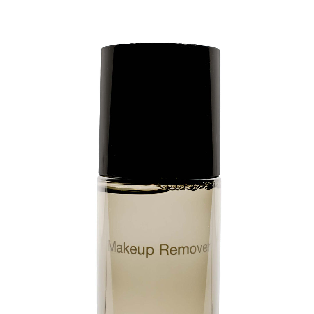 Water-Based Makeup Remover Infused with Castor Oil: Gentle Cleansing Solution